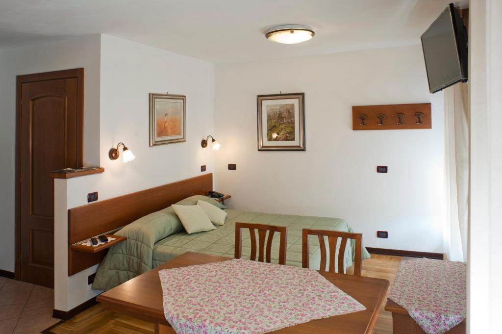 Albergo Castello Da Bonino Champorcher Phòng bức ảnh