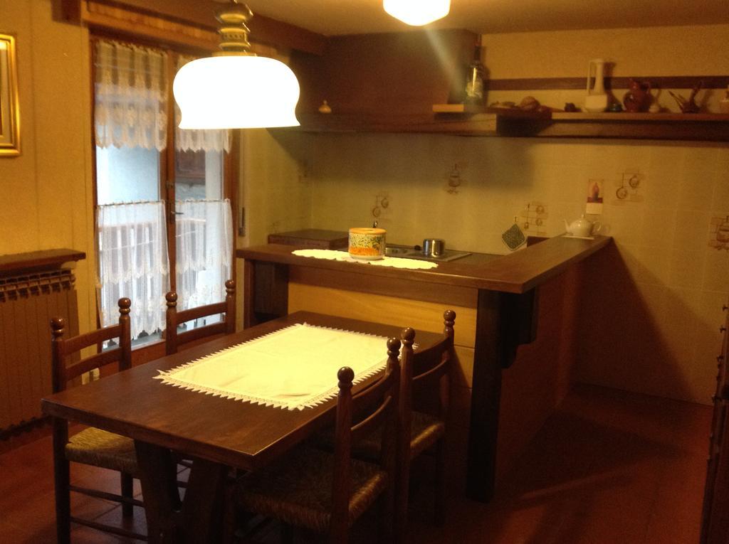 Albergo Castello Da Bonino Champorcher Phòng bức ảnh
